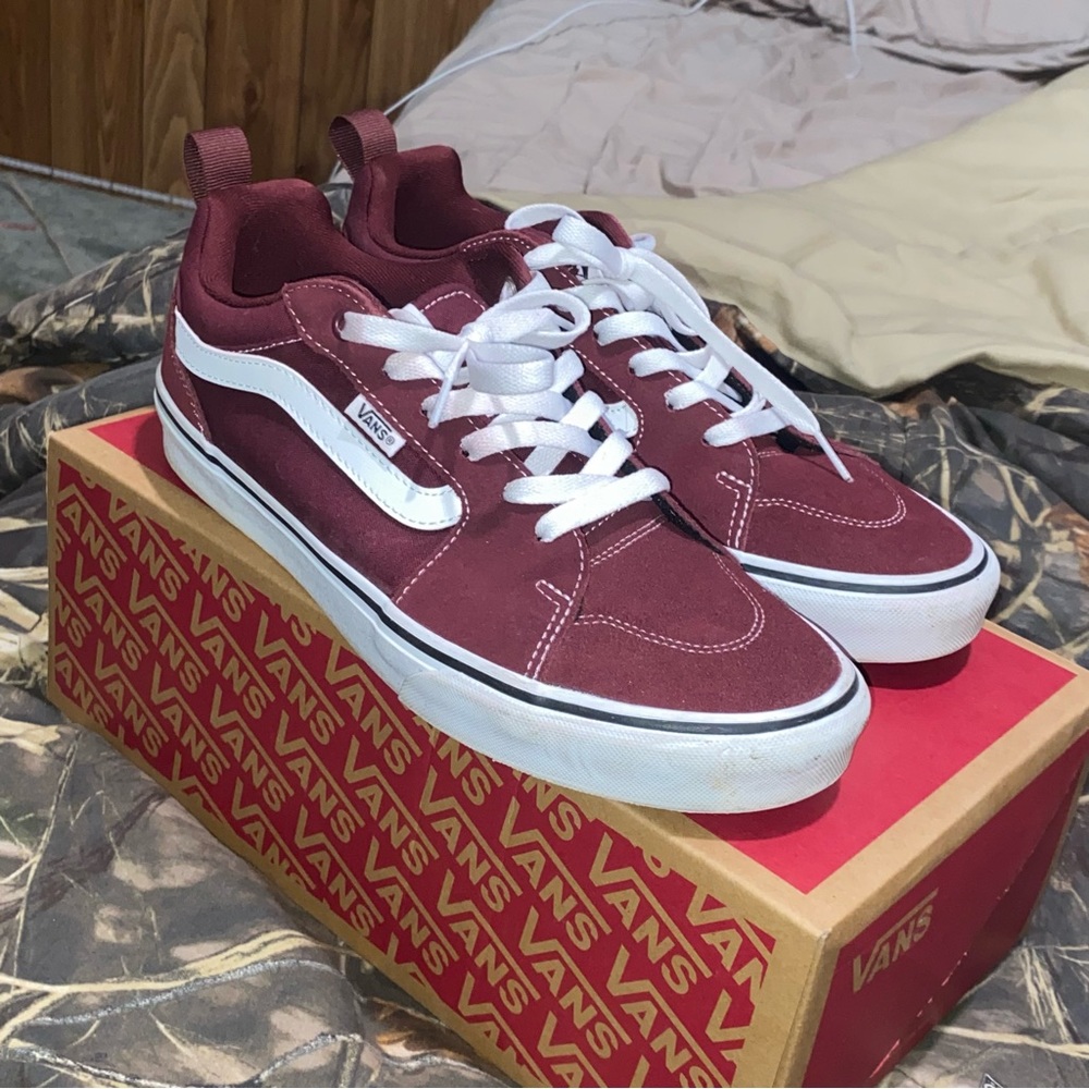 Vans Old Skool shoes **NEW-Never worn-**